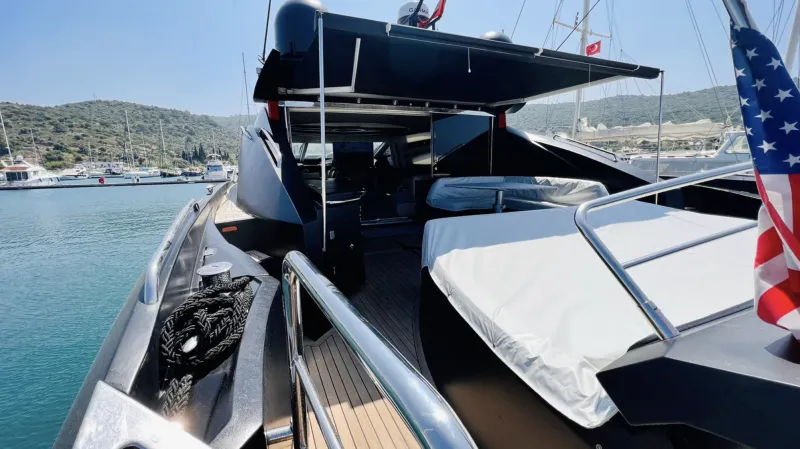 Yacht Thumbnail